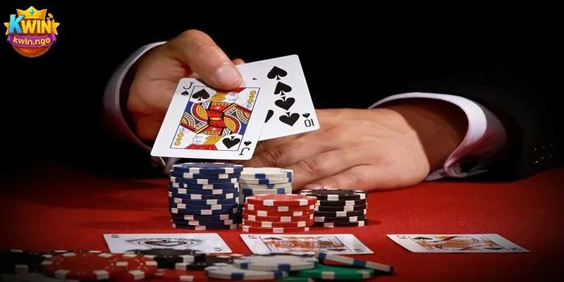 Những mẹo chơi Poker cực hay từ cao thủ bạn nên biết